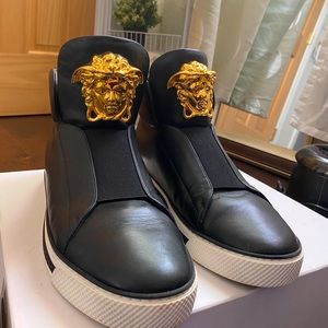 VERSACE A/W 2015 "Palazzo Idol" Black Medusa